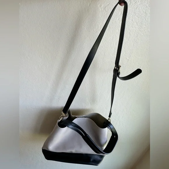 Colab leather purse with interior removable compartment - Picture 2 of 6